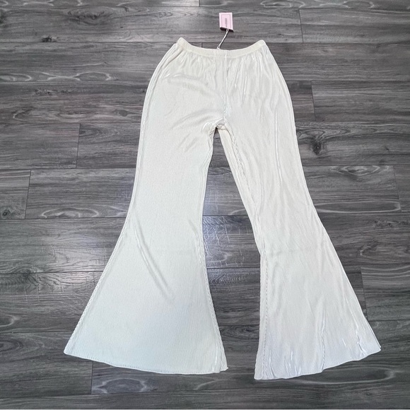 NWT flare stretchy accordion 70’s slinky ribbed wide leg beach boho pant L/XL - Picture 1 of 9